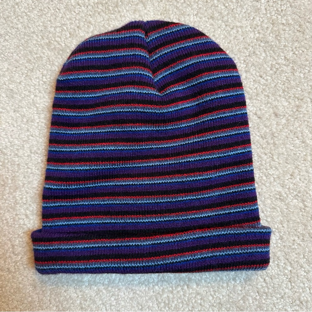 Like New Urban Outfitters beanie